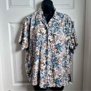 Vintage Bugle Boy Button Up shirt Floral Medium Men short sleeve white blue